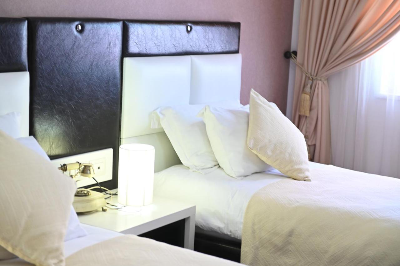 Hotel Liss Lezhe Ngoại thất bức ảnh