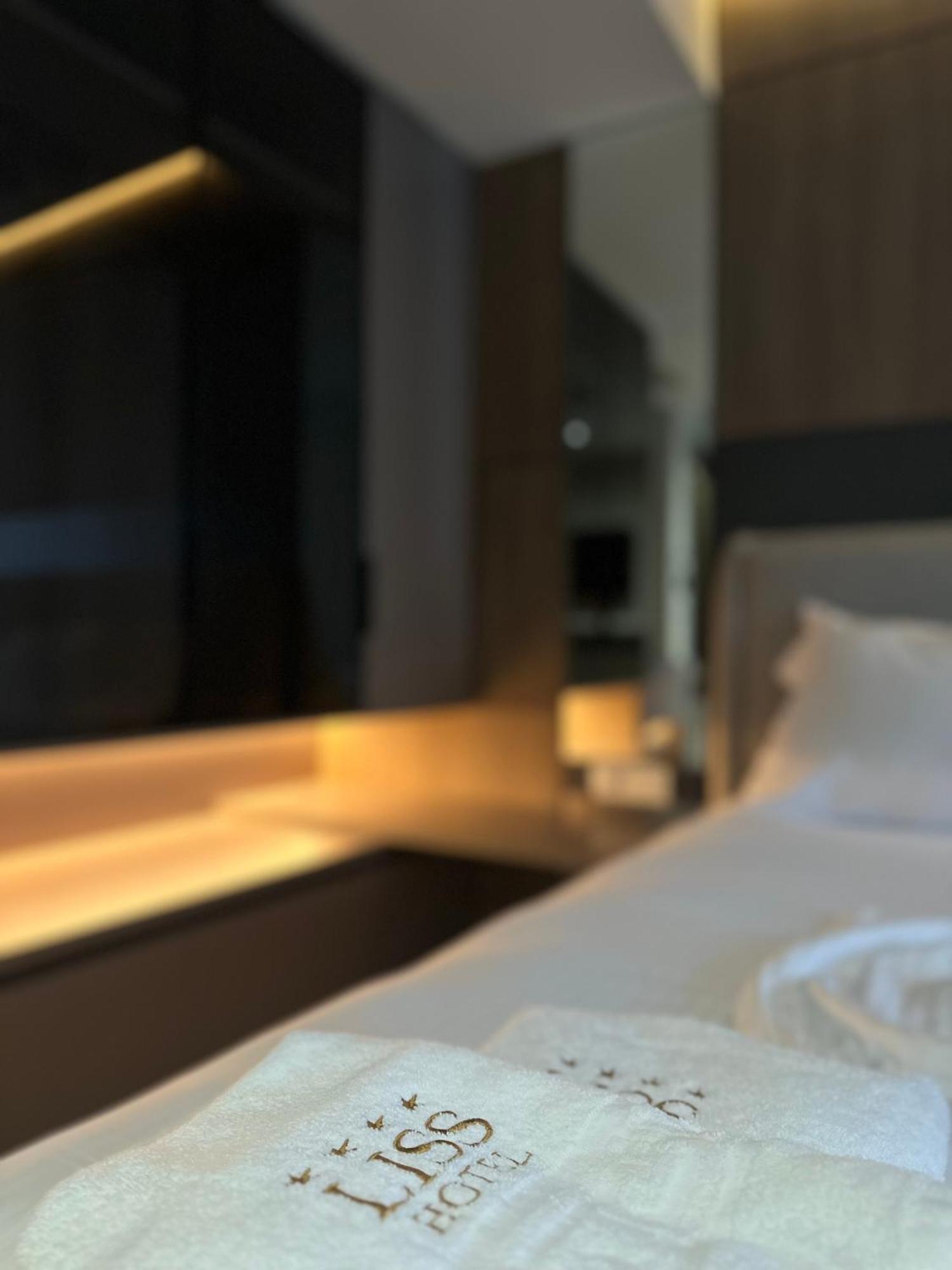 Hotel Liss Lezhe Ngoại thất bức ảnh